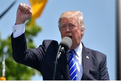 Trump, Senato'da kabul edilen tasarıyı "büyük zafer" olarak nitelendirdi
