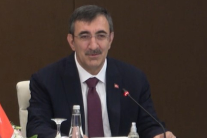 Cumhurbaşkanı Yardımcısı Yılmaz, Gaziantep’te sanayici ve iş insanlarıyla bir araya geldi
