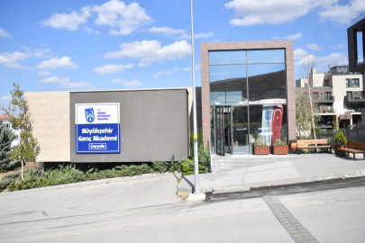 Gençler İçin Bireysel Çalışma Odalarından Greenbox Stüdyoya Kadar Hizmet
