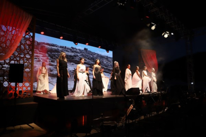 Eş Başkan Bucak, Anadolu Opera ve Bale Festivali'ne katıldı