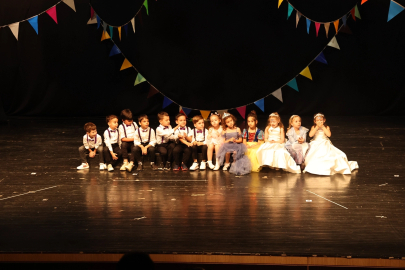 Nilüferli Minikler Drama Gösterileriyle Alkış Topladı
