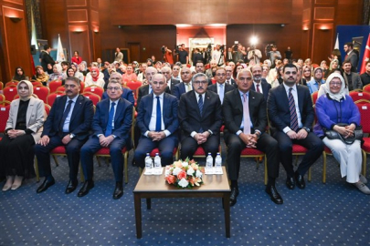 Bakan Ersoy: Cemil Meriç'in mirasını yaşatmak, ortak hafızamıza sahip çıkmaktır