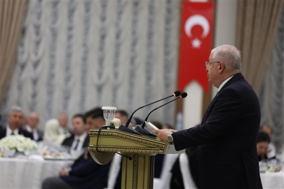 Bakan Güler, Hakkari'de ziyaretlerini sürdürüyor