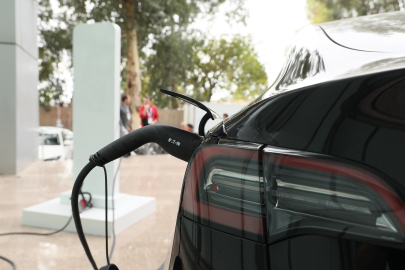 Yazın Elektrikli Araçlarda Menzil Kaybına Dikkat