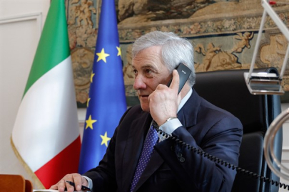 Tajani, UAEA Başkanı Grossi ile telefonda görüştü