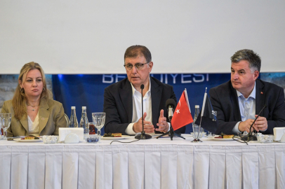 Başkan Tugay’dan “Turizm Konseyi” Önerisi