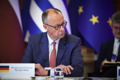 Merz: Çalışmayı reddedenler artık sosyal yardım alamayacak