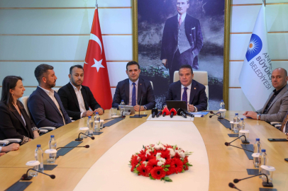 Antalya Büyükşehir Belediyesi ile İMO Arasında Protokol
