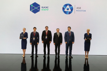 Rosatom ve Kazakistan Nükleer Enerji İçin El Sıkıştı