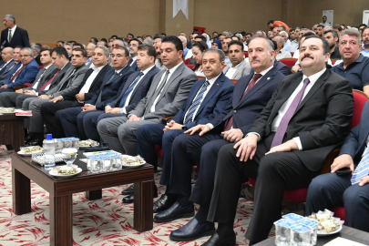 Şanlıurfa'da "Bereketli Toprakların Kadim Ağacı Fıstık" paneli düzenlendi