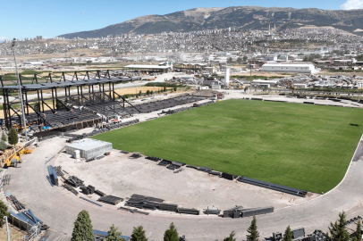 Kahramanmaraş'ta Yeni Futbol Sahası Hızla Yükseliyor