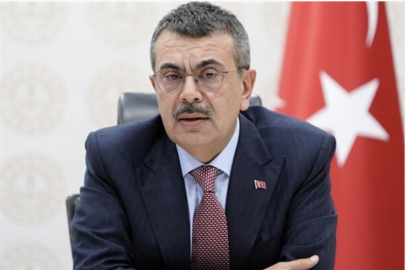 Bakan Tekin: Soruların çalındığı yönünde ortaya atılan söylemler gerçeği yansıtmamaktadır