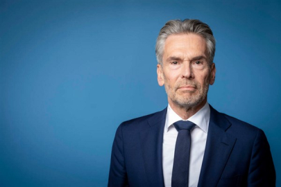 Schoof: Ukrayna'yı sarsılmaz bir şekilde desteklemeye devam ediyoruz