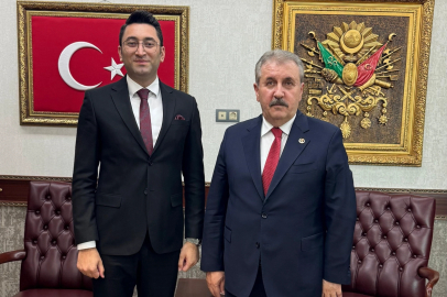 Emir Faruk Uzunpınar, Büyük Birlik Partisi Mali İşlerden Sorumlu Başkan Yardımcısı olarak atandı
