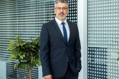 Şişecam'ın Tedarik Zinciri Genel Müdür Yardımcısı Hakan Çopur Oldu