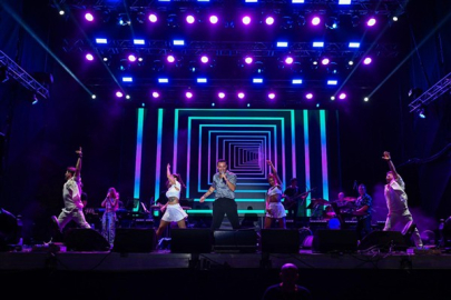 Çim Konserleri’nde Mustafa Sandal coşkusu
