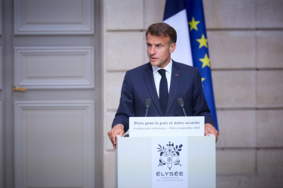 Macron'dan Fransız foto muhabir Antoni Lallican için taziye mesajı