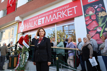 Eskişehir'de Halk Et Market Açıldı