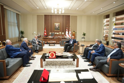 Zafer Partisi heyeti, KKTC Cumhurbaşkanı Tatar'ı ziyaret etti