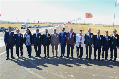 Kaman Çevre Yolu açılışı Bakan Uraloğlu'nın katılımıyla gerçekleşti