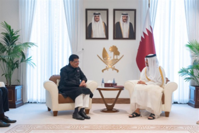 Al Sani, Hindistan Ticaret ve Sanayi Bakanı Goyal ile görüştü