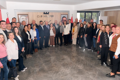 Başkan Şadi Özdemir'den CHP Nilüfer İlçe Yönetimine Hayırlı Olsun Ziyareti