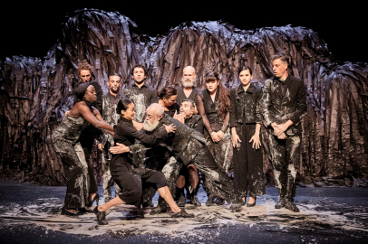 ENKA Vakfı Tiyatroya Desteğini Sürdürüyor