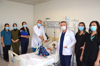 Minik Fehmi Babasının Böbreği İle Hayata Tutundu