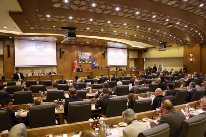 Bozbey: Su siyaset malzemesi olamaz