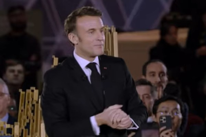 Macron, yeni Fransız başbakanını 48 saat içinde aday gösterecek