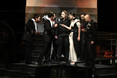 Konya’da “V. Frank” oyunu sahnelendi