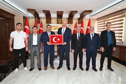 Anadolu Şehit Aileleri Vakfından Vali Canalp'e ziyaret