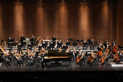 İstanbul Devlet Senfoni Orkestrası DenizBank Konserleri  2025-2026 Sanat Sezonunu Açtı