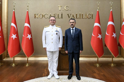 Deniz Hava Komutanı Tümamiral Eser’ten Vali Aktaş’a ziyaret