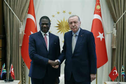 Cumhurbaşkanı Erdoğan, Güney Afrika Cumhurbaşkanı Yardımcısı Mashatile'yi kabul etti