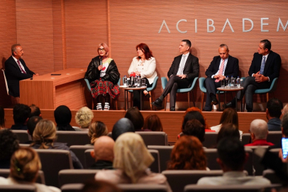 Ünlü Şarkıcı Hande Yener Meme Kanserini Nasıl Yendiğini Anlattı