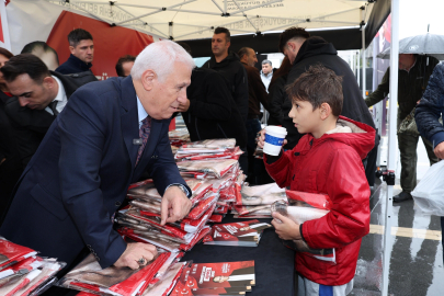Bursa Cumhuriyetine Sahip Çıkıyor