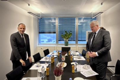 Sybiha: Yunanistan'ın AB yaptırım politikasını desteklemesi önemlidir