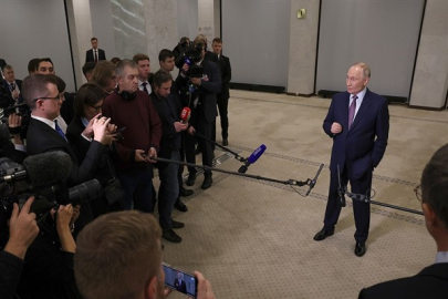 Putin, Tomahawk füzelerinin Rusya'ya saldırması durumunda sert tepki verileceğini söyledi