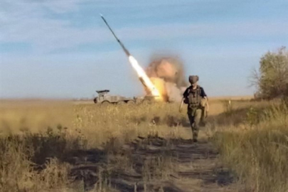 Putin, Ortak Kuvvetler Grubu Komutanlığı'nı denetledi