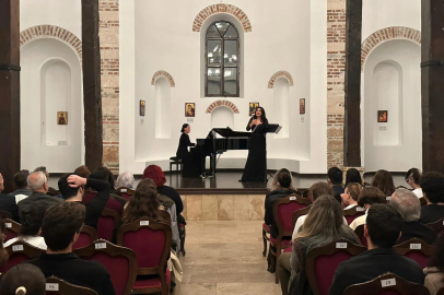 Aziz Panteleimon Kilisesi’nde Büyüleyici "Güz Resitali”