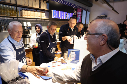 Cumhuriyet’in Sıcaklığı Bursa’da Paylaşıldı