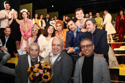 Nilüfer Kent Tiyatrosu’ndan “Lüküs Hayat” İle Görkemli Sezon Açılışı