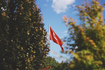 Vali ve belediye başkanları Cumhuriyet Bayramı'nı kutladı