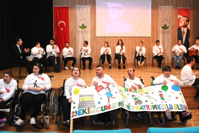Engelli Bireyler Osmangazi’de Cumhuriyet Bayramını Kutladı