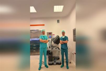 Tek böbrek üstü beziyle yapılan ameliyat literatüre girdi