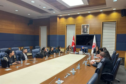 DEVA Partili Esen, 12 baronun Çocuk Hakları Merkezi başkanlarıyla görüştü