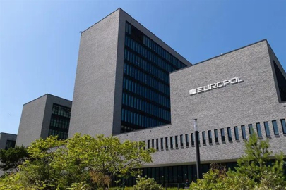 Politico: Avrupa polisi, suçla mücadelede yapay zeka istiyor