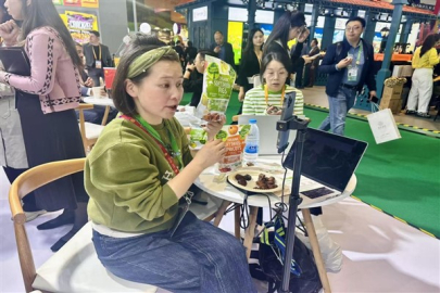 Shanghai'da ithalat fuarı dijitalleşti