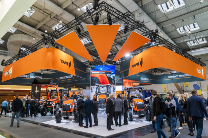TAFE, Agritechnica 2025’te EVX75 elektrikli hibrit traktörü ve Terra Vista’yı tanıttı